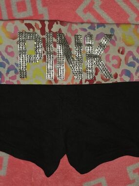 🐆🌈VS PINK HTF BLING VINTAGE BOYSHORTS 2011 SIZE SMALL